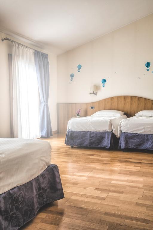 Agriturismo B&B Il Girasole Oriago Di Mira Habitación foto
