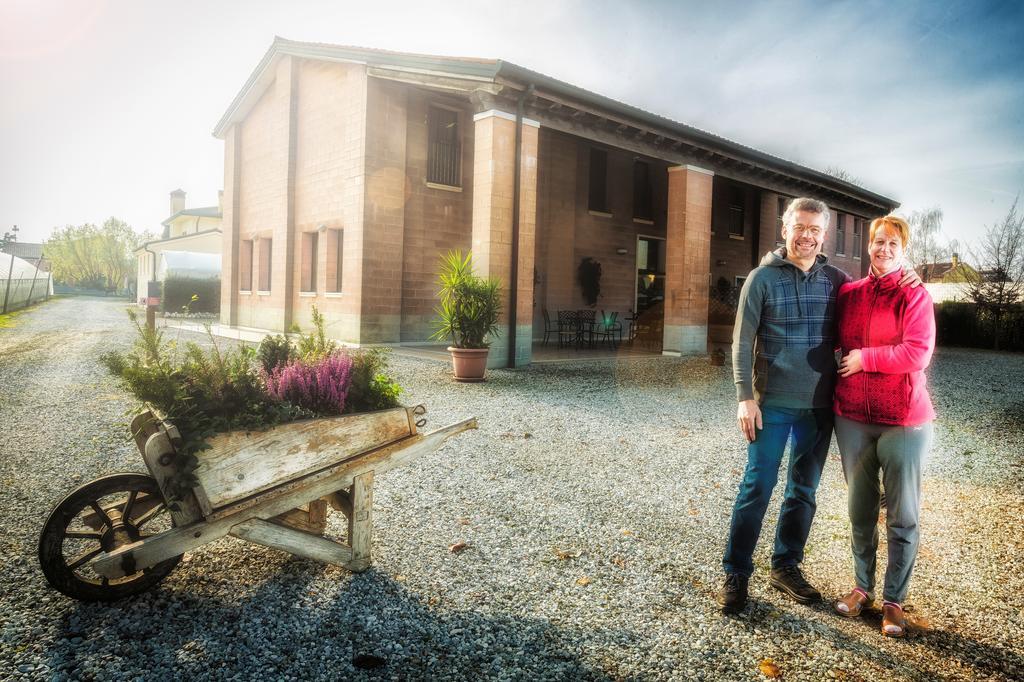 Agriturismo B&B Il Girasole Oriago Di Mira Habitación foto
